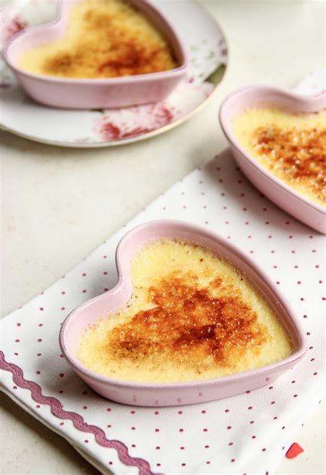 The classic crème brûlée is partnered with fresh, seasonal strawberry sauce for a clean finish. Classic Vanilla Crème Brûlée - Confessions of a Confectionista
