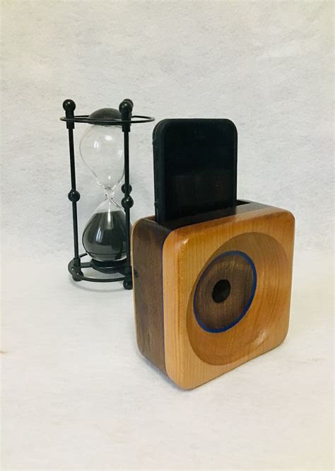 Wooden Phone Speaker