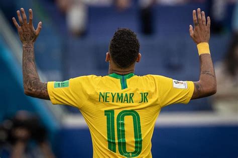 Scolari Compares Neymar To Pele Messi And Ronaldo Daily Active