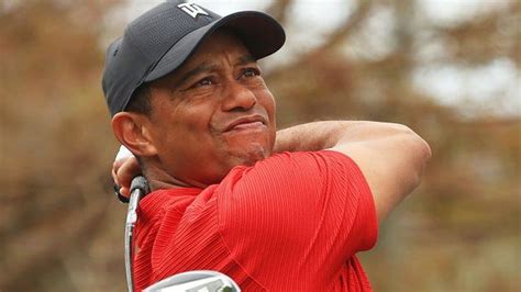 Tiger Woods The Triumphs And Troubles Of Golf Superstar Bbc News