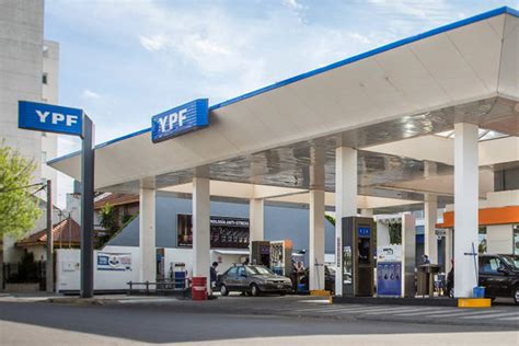 Ypf sociedad anonima is an international energy company, based on the integrated business of hydrocarbons, focalized in latin america, with high standards of efficiency, profitability and responsibility. YPF se sumó a la suba de combustibles | Tiempo Argentino ...
