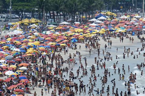 ten of the world s most crowded beaches