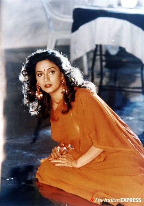 Madhuri Dixit Turns 53 Rare Photos Of Bollywoods Dancing Diva Entertainment Gallery Newsthe
