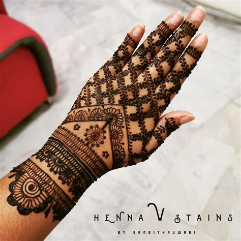 Beautiful Wedding Henna For Brides To Be Bridesmaids Engagements Rom