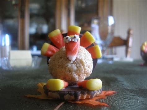 Thy Hand Hath Provided: Turkey Thanksgiving Favors