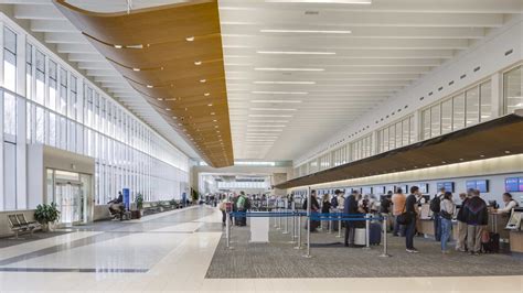 Gsp International Airport Recognized As The Best Small Airport In 2020