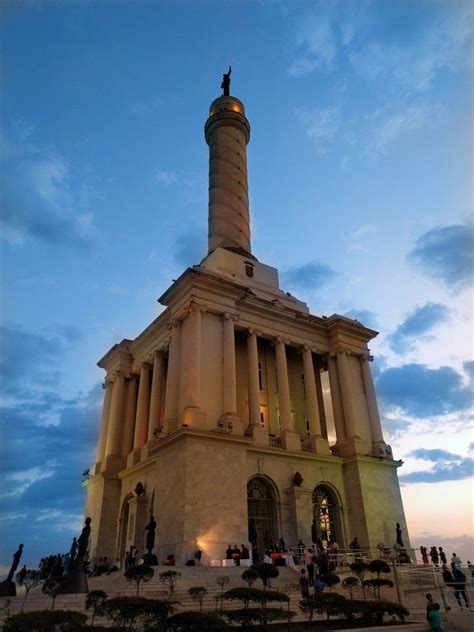 Monumento A Los Héroes De La Restauración Santiago De Los Caballeros