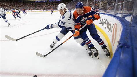 Oilers Beat Lightning Extend Win Streak To Five Games