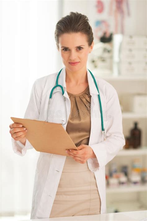 Medical Doctor Woman Holding Clipboard Stock Image Image Of Workplace