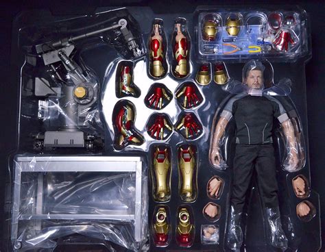 Hot Toys Iron Man 3 Tony Stark Figure Released Marvel Toy News