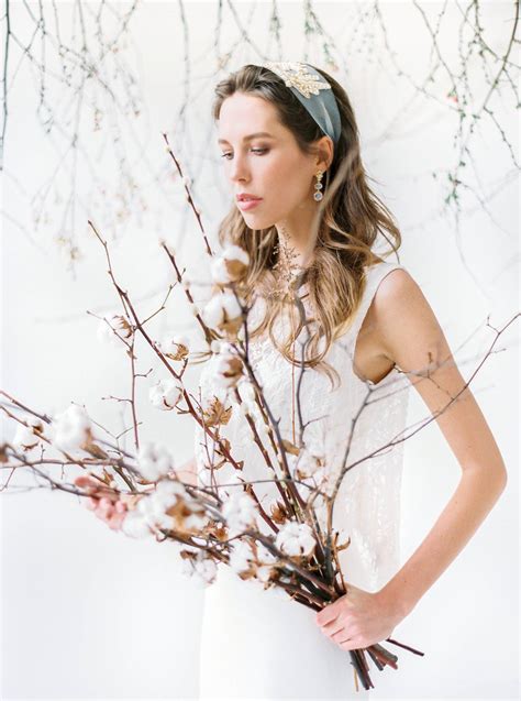 minimalist and textural winter wedding ideas moscow wedding inspiration gallery item 77