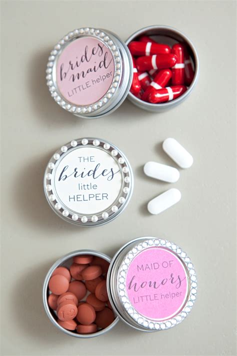 Click the link for tutorial. Make your own darling wedding pill box!
