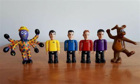 Set Of 6 The Wiggles 2003 Figures The Wiggles Wiggle Wag The Dog