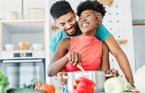 Little Ways Couples Can Cheer Each Other Up After A Bad Day