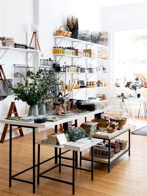 70 Retail Space Showroom Ideas A Whole Lot Of Men And Women Create