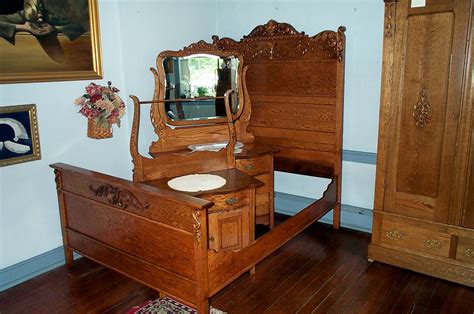 Three Piece Solid Oak Bedroom Set For Sale
