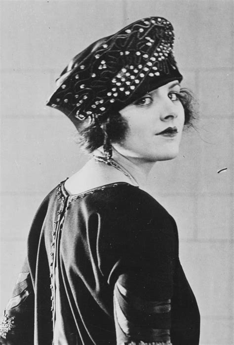 Elainehammerstein 1920s In Western Fashion Wikipedia The Free