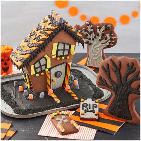 Shop Wiltons Chocolate Haunted House Cookie Kit For Kids Popsugar Uk