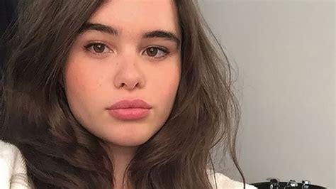 Model Barbie Ferreira Stands Up For Stretch Marks On