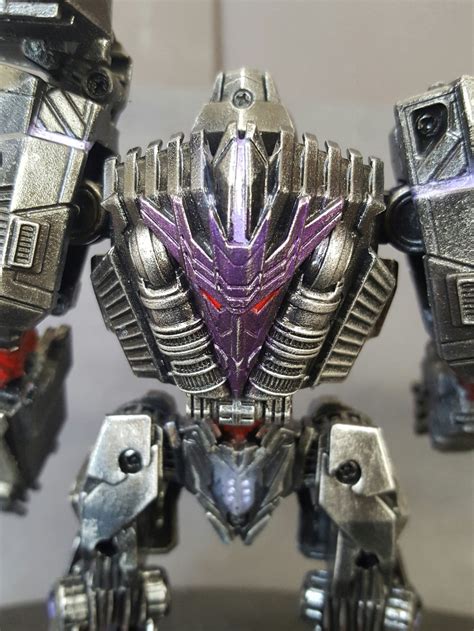 Minorrepaint Wfc Dark Lord Megatron Tfw2005 The 2005 Boards