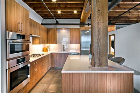 Welcome to spokane cabinets plus! Vertical Grain Kitchen Cabinets - Crystal Cabinets