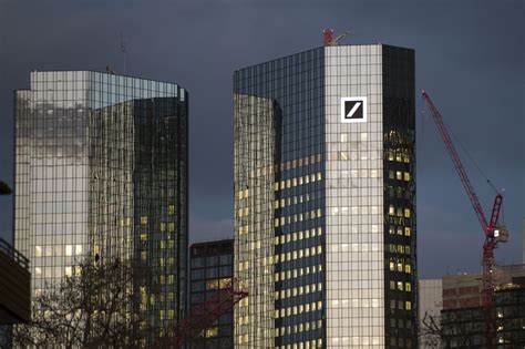 Deutsche bank öffnungszeiten in münster, 48165. Flipboard: Deutsche Bank Hands Harsh Lesson to Merkel's ...