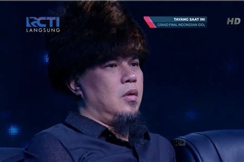 Check spelling or type a new query. Lirik dan Chord Lagu Aku Cinta Kau dan Dia - Dewa 19