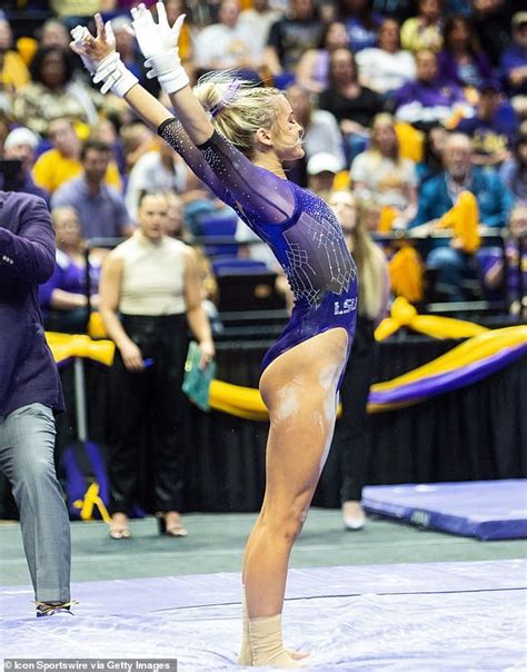 Olivia Dunne Posts Selfie From Inside LSU S Gym As She Gears Up For The