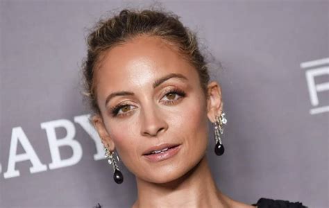 nicole richie measurements height weight bra size shoe size