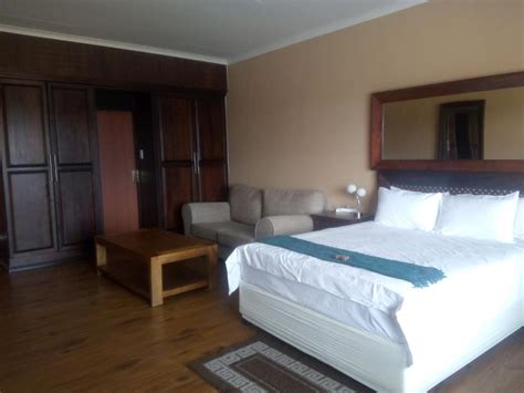 Cypress Lodge In Piet Retief South Africa Reviews Prices Planet