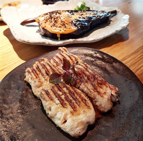 This guide will help you understand what kinds of taste and textures to expect before you visit on of our restaurants. Delicious Japanese food at Raku - Eat Canberra