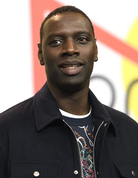 Check below for more deets about omar sy. Omar Sy lance une pétition pour lutter contre les ...