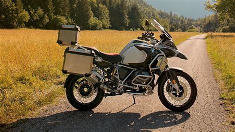 Bmw r 1250 gs adventure. BMW R 1250 GS Adventure 2020, Philippines Price, Specs ...