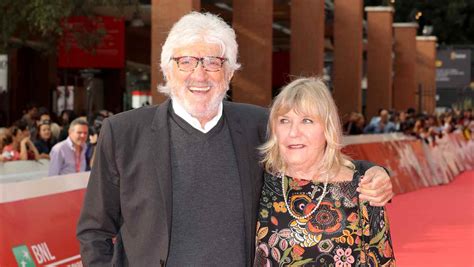 Gigi proietti, su cinedatabase, rivista del cinematografo. Sagitta Alter compagna Gigi Proietti: perchè non si sono ...