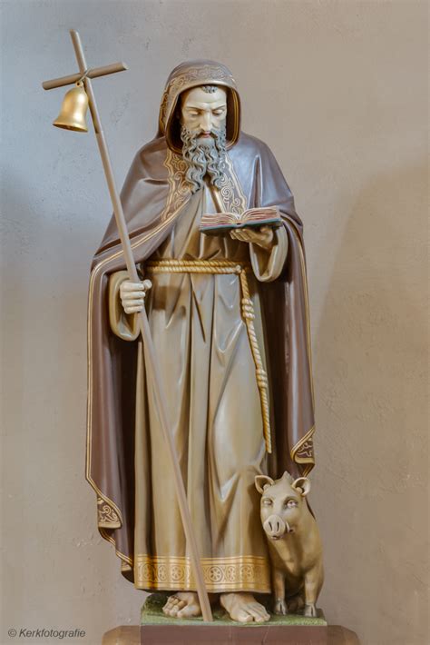 Heilige Antonius Abt Nederasselt | Kerkfotografie Nederland