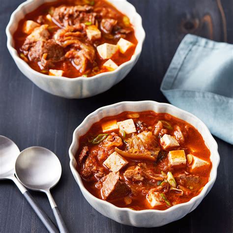 Everybody understands the stuggle of getting dinner on the table after a long day. Kimchi Beef Stew (Kimchi Jjigae) - Instant Pot Recipes