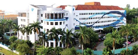 Siz qaynar xətt vasitəsi ilə bank xidmətləri haqqında maariflənə bilərsiniz. Pantai Hospital Ayer Keroh 爱极乐班台医院 - Private Hospital in ...