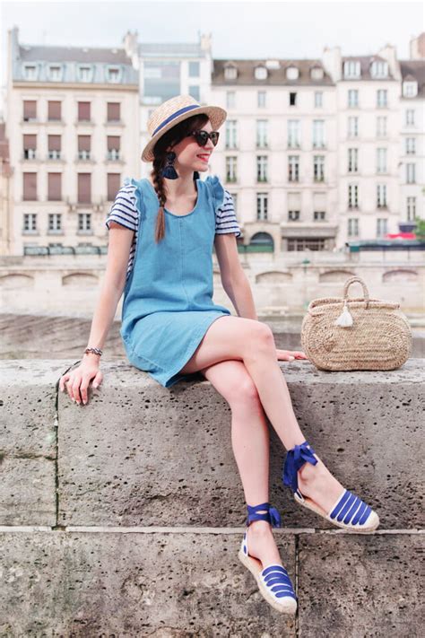 How To Dress Like A French Woman 25 Examples Of French Style Outfits Belletag
