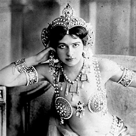 Seductresses Mata Hari — Klean Magazine