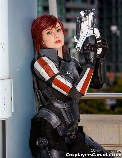 cosplayers canada commander shepard by malinka cosplay at fan expo 2 comic con cosplay