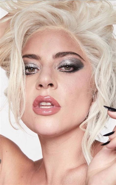 Lady Gaga Tra Bullismo E Violenze Sessuali Un Esempio Di Girlpower