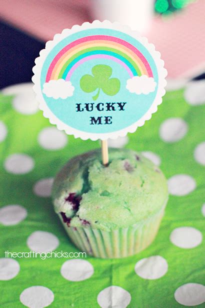 St Patrick S Day Cupcake Toppers The Crafting Chicks