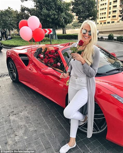 Supercar Blondie Gets Ferrari Filled With 1000 Roses Daily Mail Online