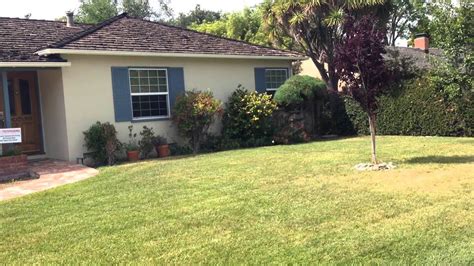 Steve Jobs House At 2066 Crist Drive In Los Altos California Youtube