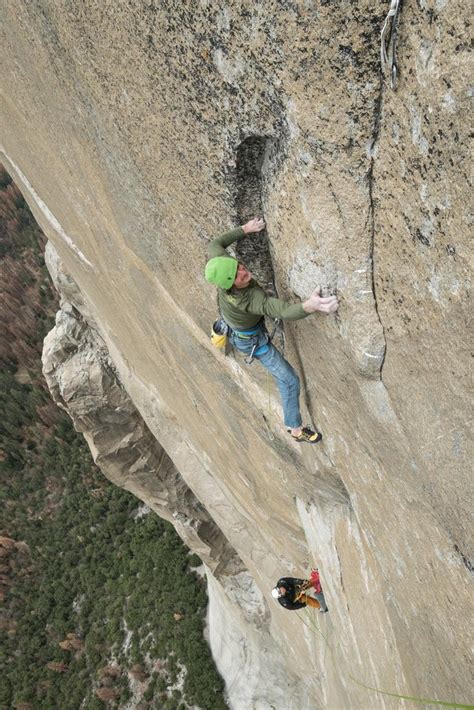 Maybe you would like to learn more about one of these? Adam Ondra klettert Dawn Wall | Bergsteigen.com