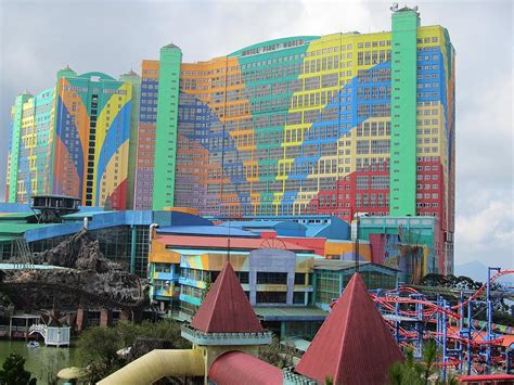 These include the first world hotel tower 3, the awana skyway cable car system, the theme park hotel, the crockfords hotel, new attractions in the skyavenue entertainment complex and the newly refurbished first world plaza, as well as the new. First World Hotel & Plaza - Wikipedia