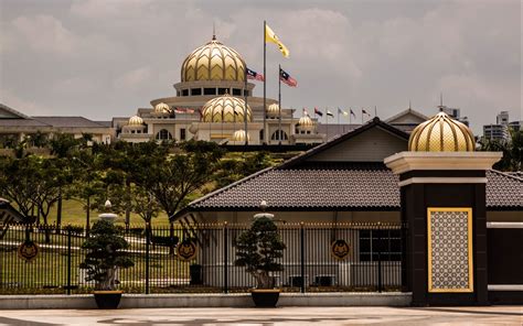 Istana Negara Jakarta Full Hd Wallpaper And Background Image