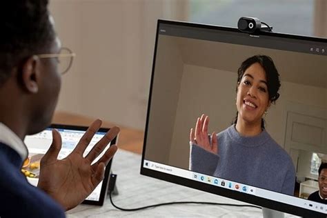 Optimized WFH Webcams : Microsoft Modern Webcam