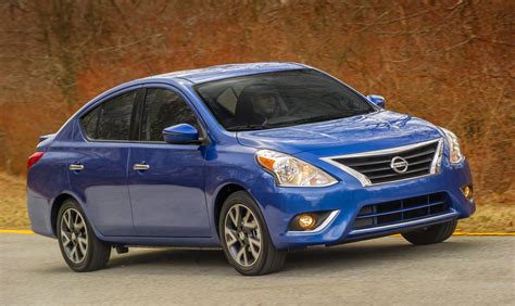 2015 Nissan Versa Sedan Hd Pictures