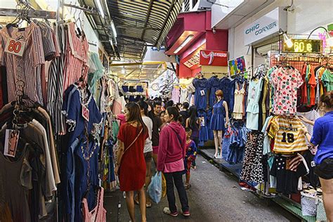 What are some of the property amenities at novotel bangkok platinum pratunam? Pratunam Market: Bangkok Shopping Review - 10Best Experts ...